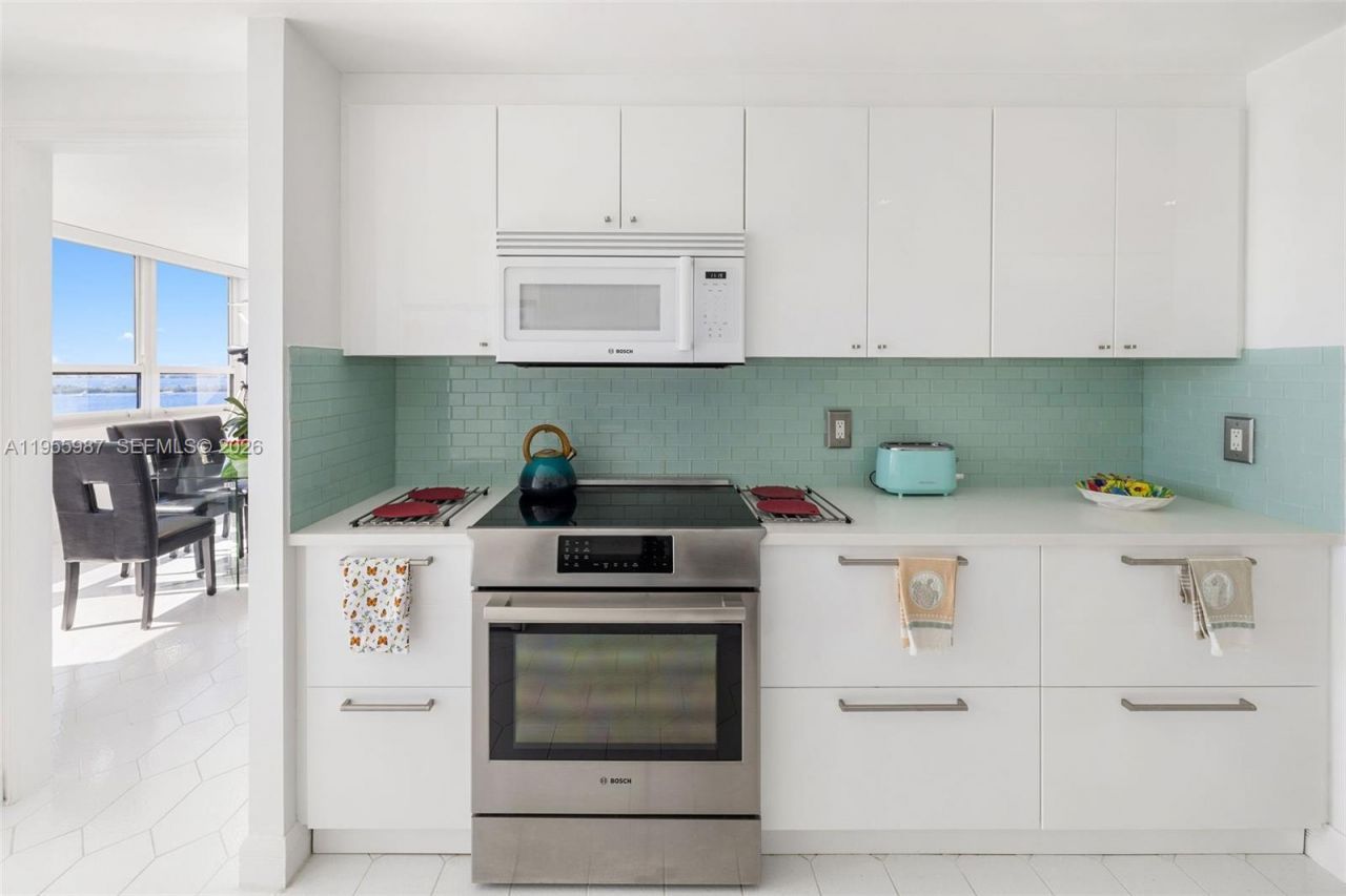 1 Grove Isle Dr , Unit A1102, Miami, FL 33133 Photo