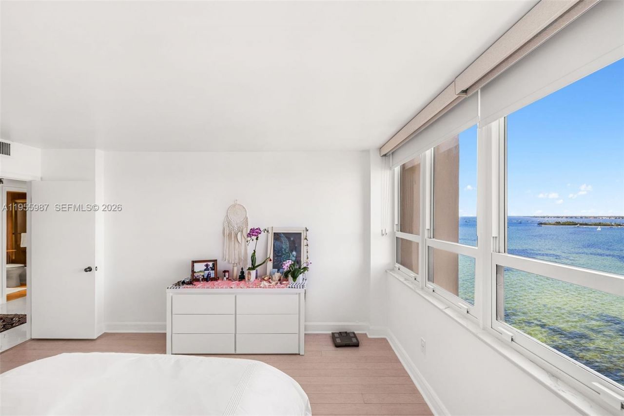 1 Grove Isle Dr , Unit A1102, Miami, FL 33133 Photo