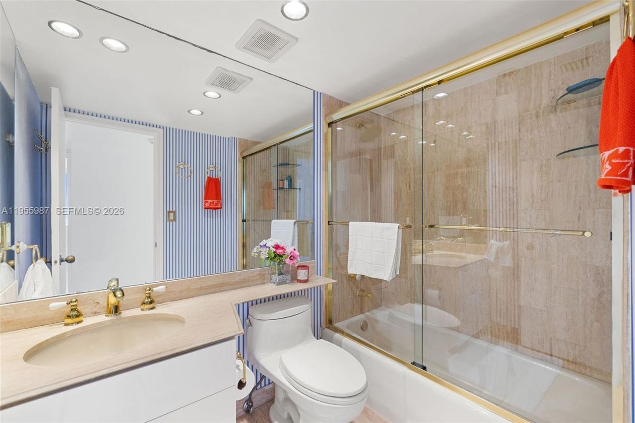 1 Grove Isle Dr , Unit A1102, Miami, FL 33133 Photo