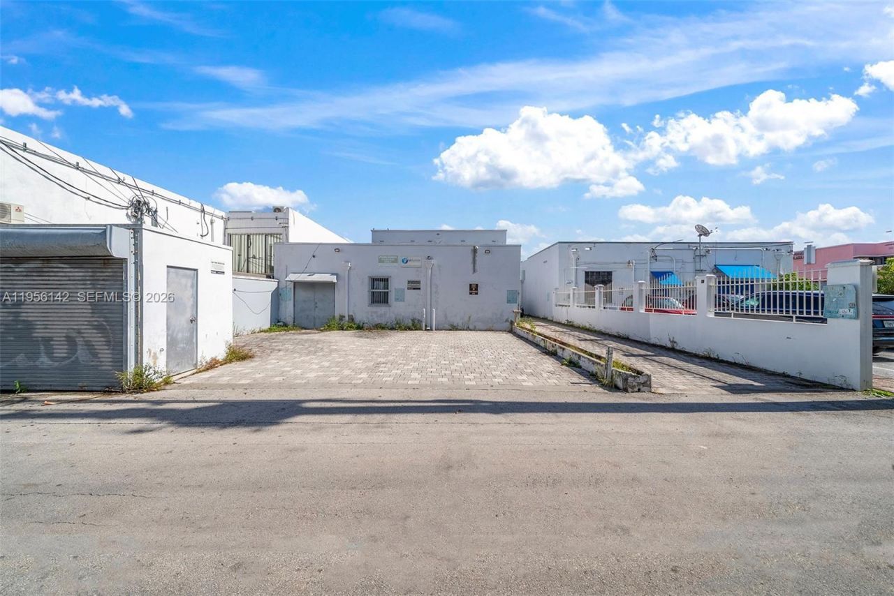 1558 Alton Rd , Miami Beach, FL 33139 Photo