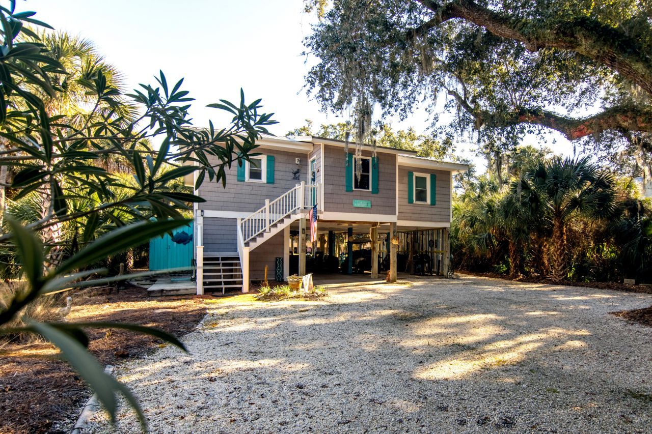 3304 Fort Street Edisto Island, SC 29438