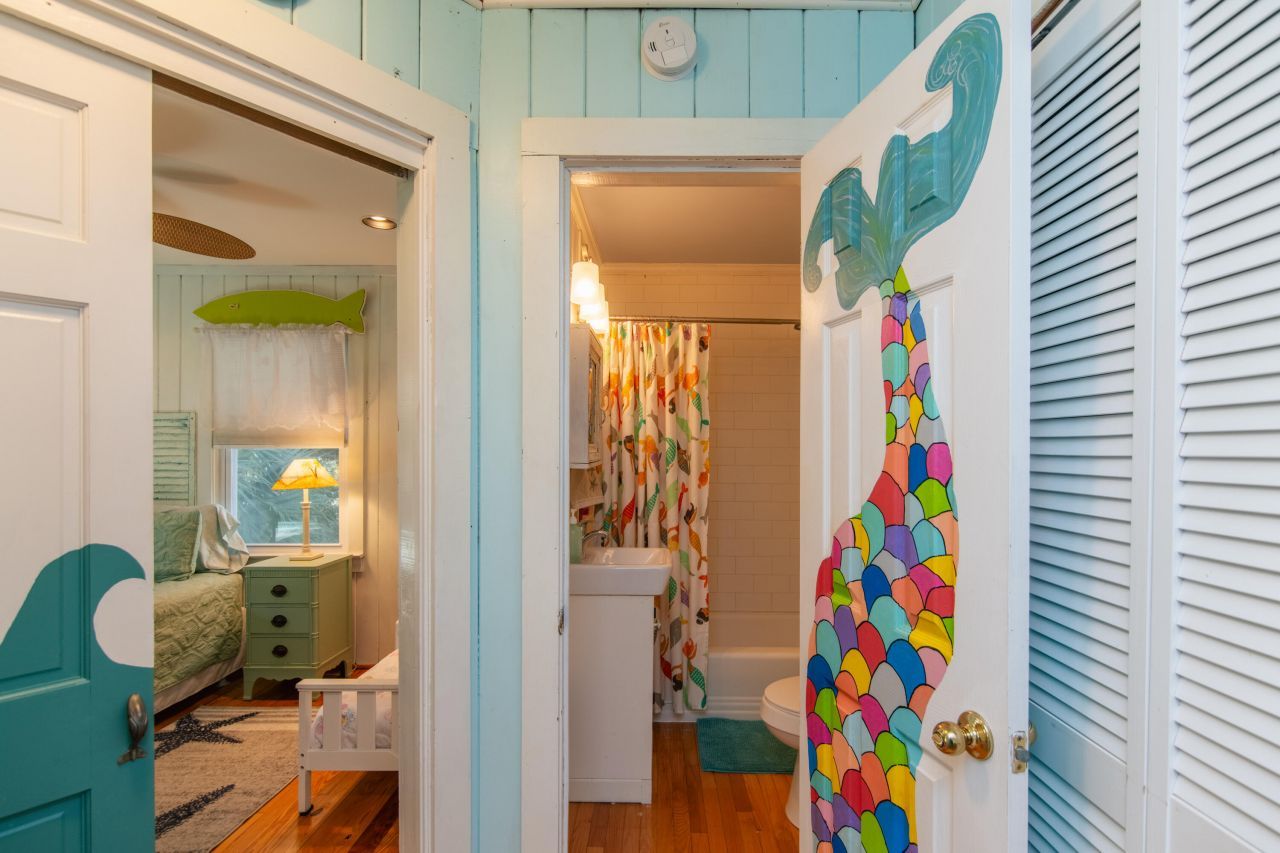 3304 Fort Street Photo 16