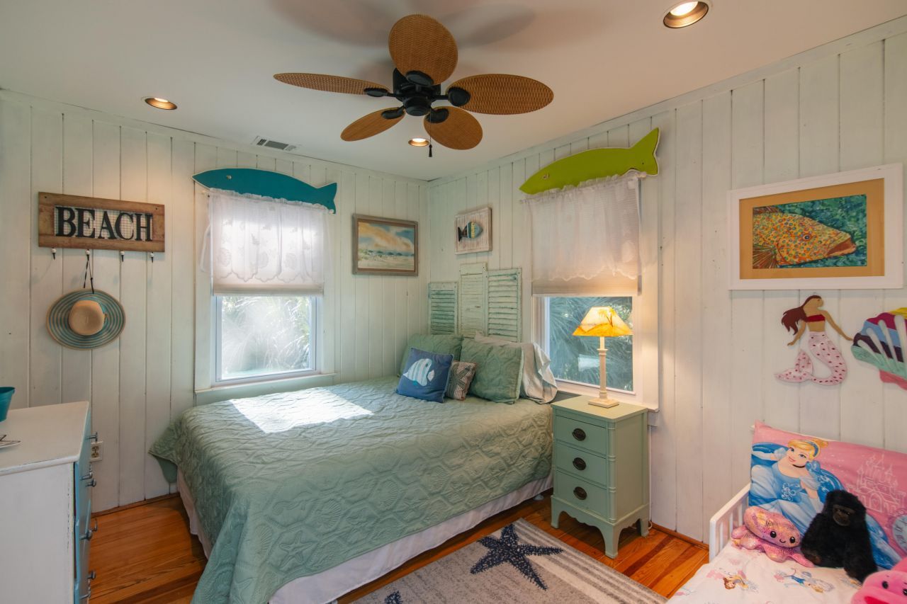 3304 Fort Street Photo 18