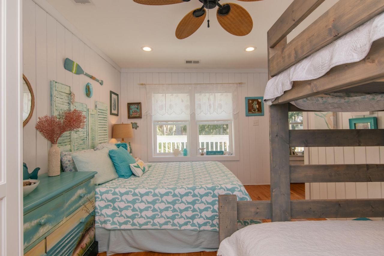 3304 Fort Street Photo 26