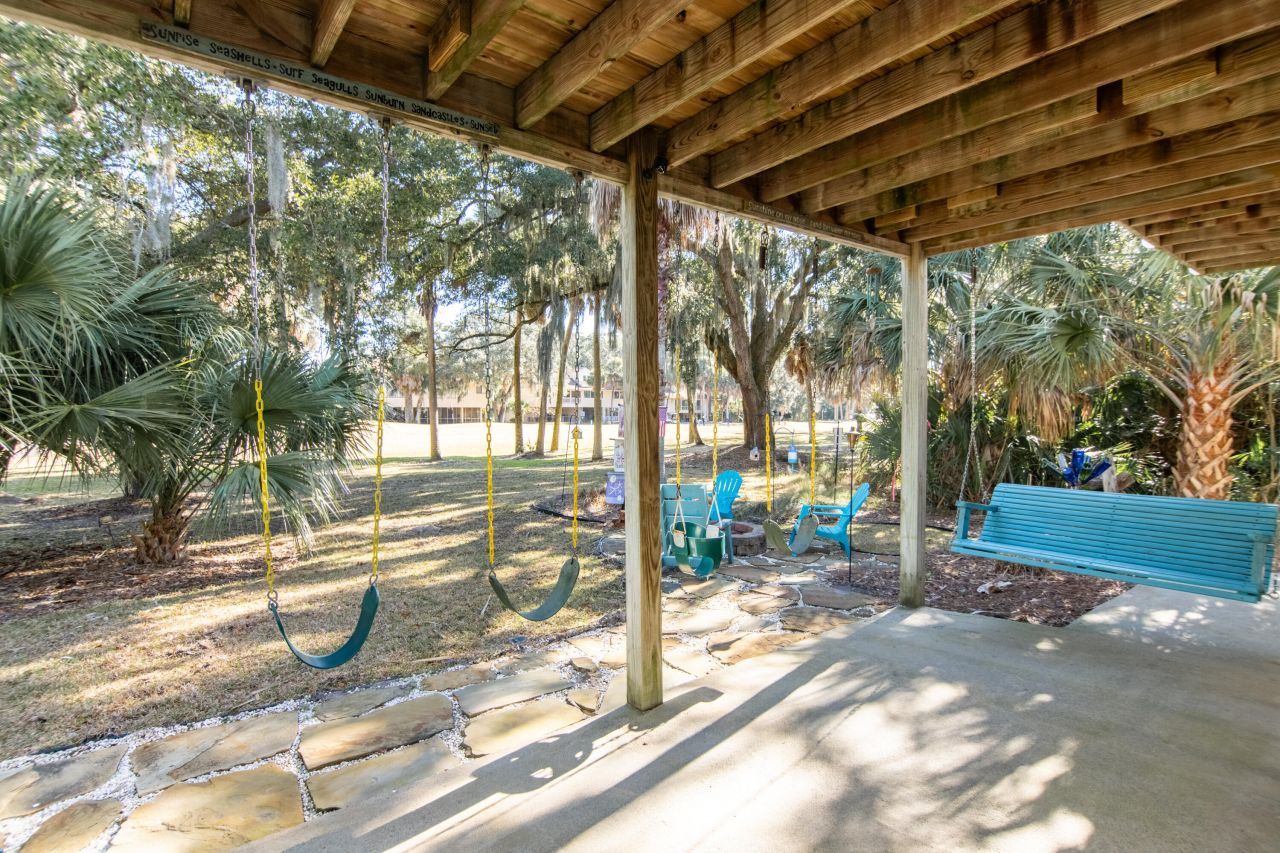 3304 Fort Street Photo 34