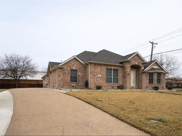 101 Hawthorne Drive, Murphy, TX 75094
