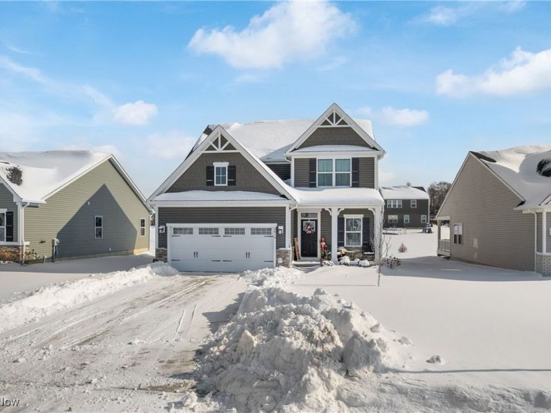 6816 Harrington Court Avenue NE, Canton, OH 44721 Photo 2