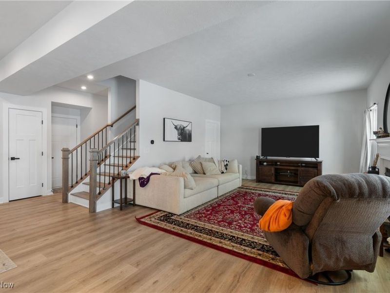 6816 Harrington Court Avenue NE, Canton, OH 44721 Photo 5