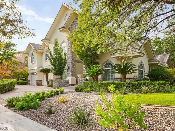 9204 White Tail Drive, Las Vegas, NV 89134