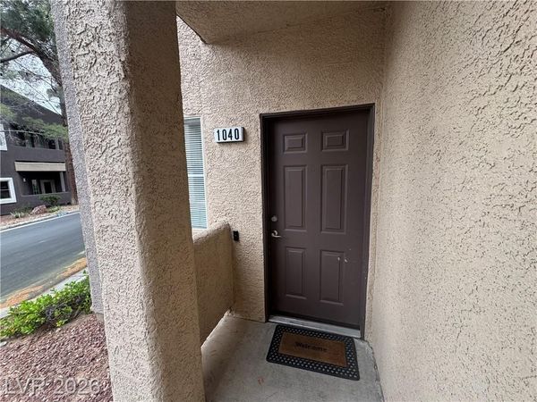5250 S Rainbow Boulevard, Unit 1040, Las Vegas, NV 89118