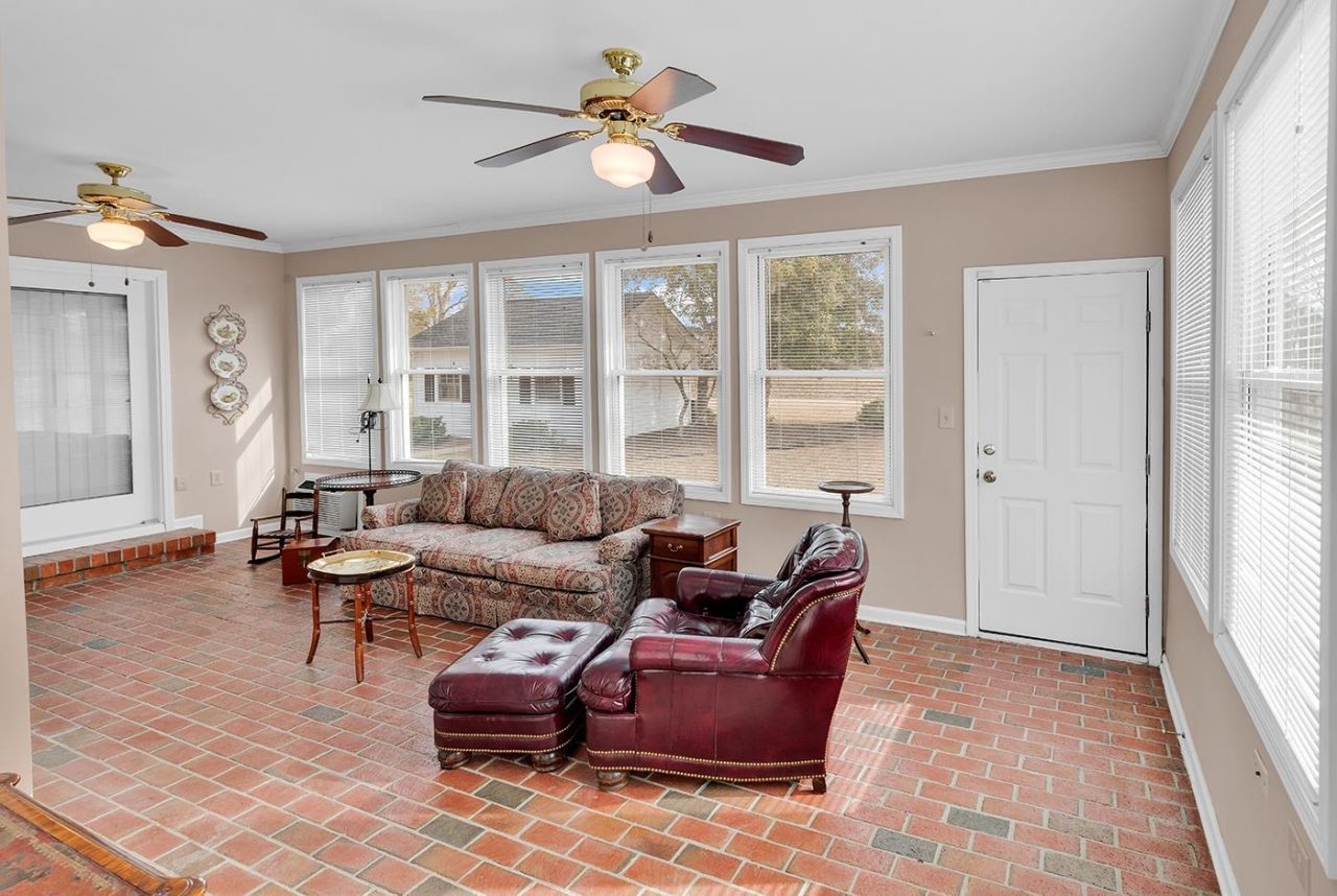 801 Highway 701 South Photo 25