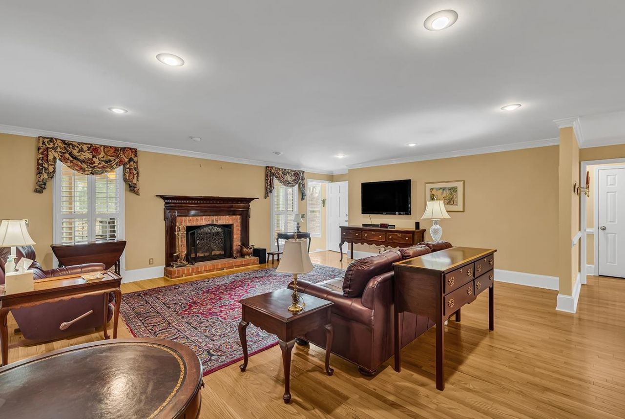 801 Highway 701 South Photo 6