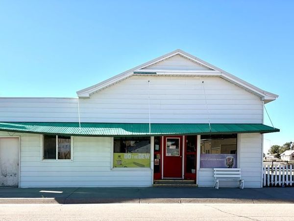 206 N Main, Kit Carson, CO 80825