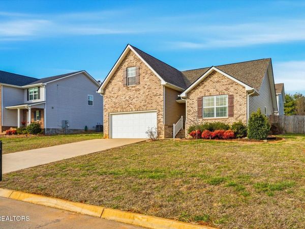 435 Kline Drive, Loudon, TN 37774