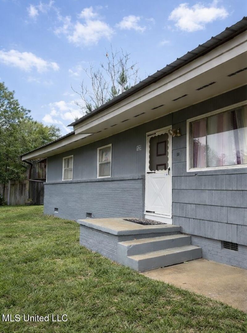 130 Rebel Circle, Jackson, MS 39212 Main Photo