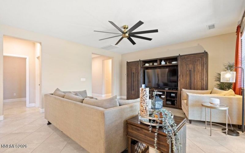 10460 Mott Drive, Reno, NV 89521 Photo