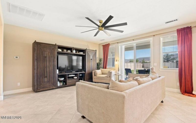 10460 Mott Drive, Reno, NV 89521 Photo
