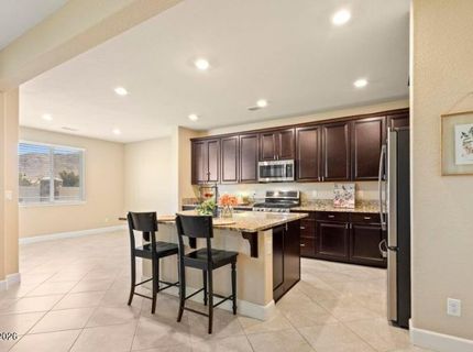 10460 Mott Drive, Reno, NV 89521 Photo