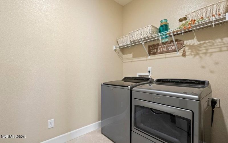 10460 Mott Drive, Reno, NV 89521 Photo