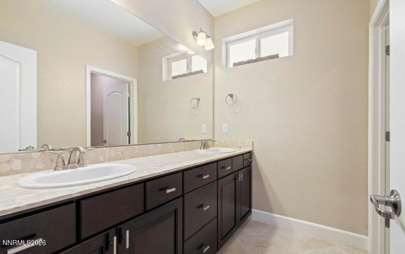 10460 Mott Drive, Reno, NV 89521 Photo