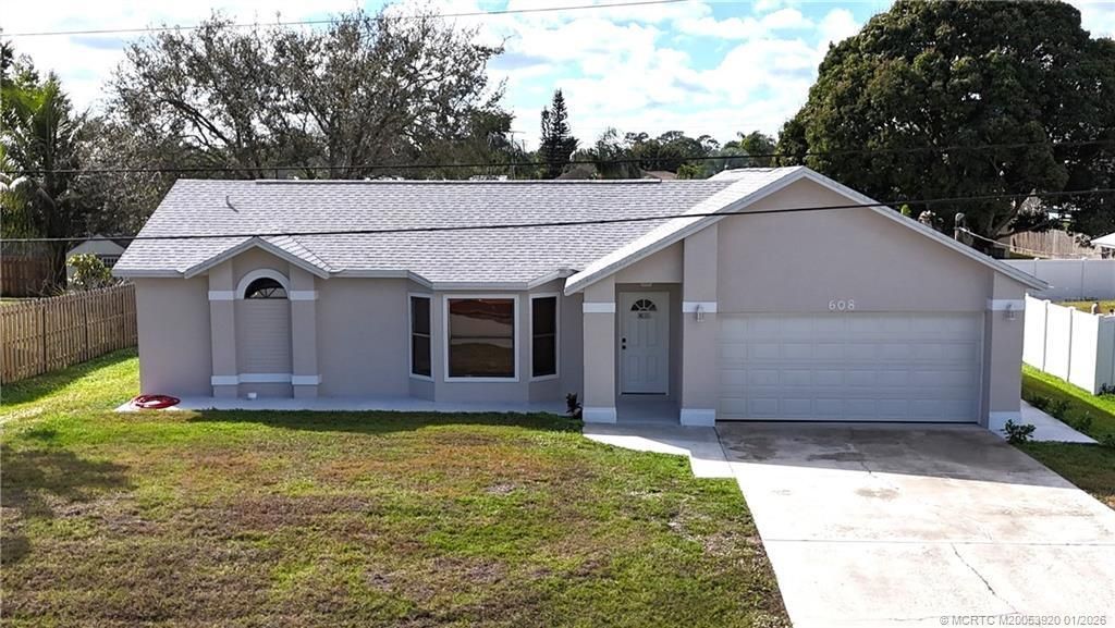 608 SE Dean Terrace, Port Saint Lucie, FL 34984 Photo
