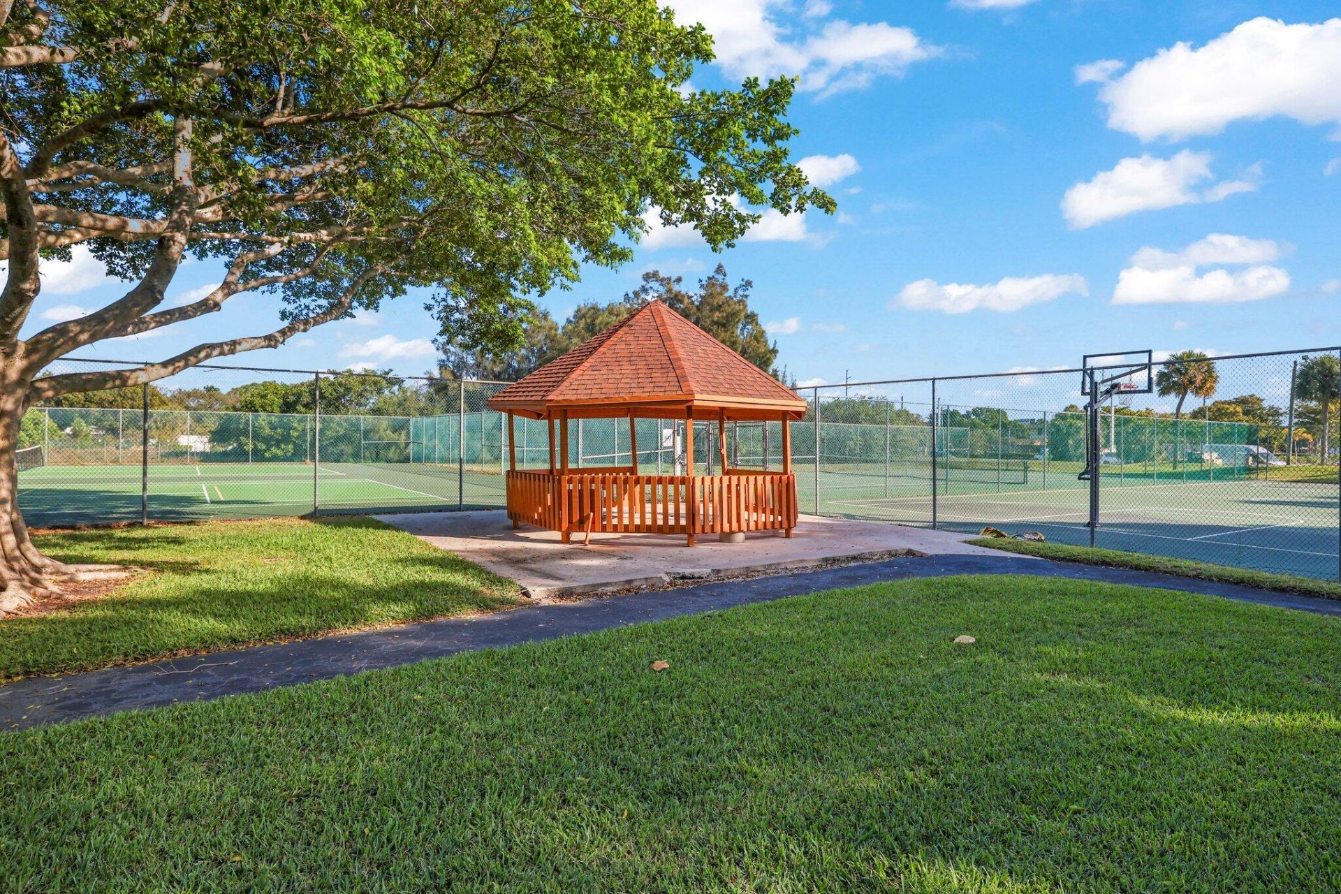 1235 NW 19th Terrace, Delray Beach, FL 33445 Photo