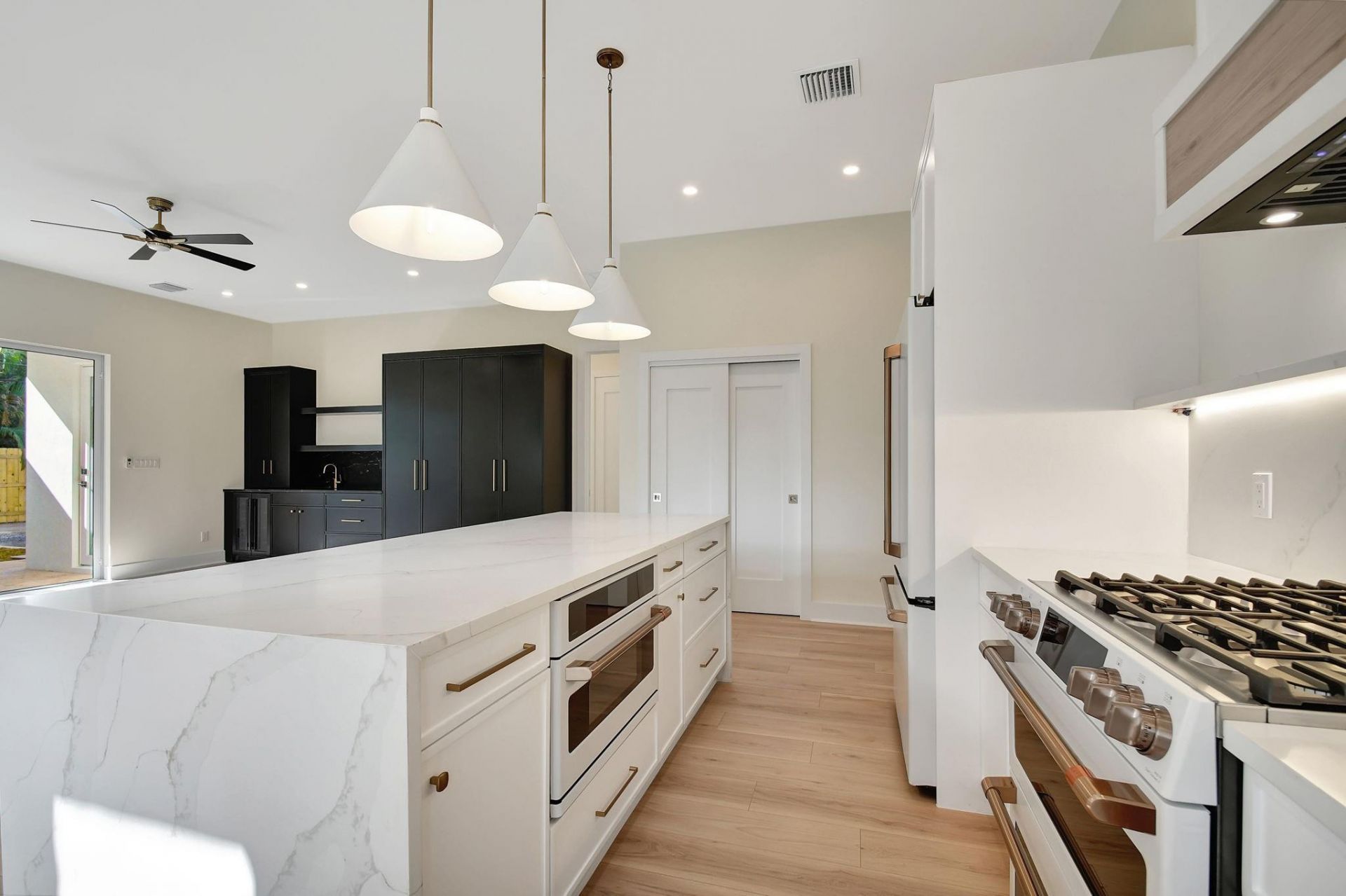 732 Flamingo Drive, West Palm Beach, FL 33401 Photo