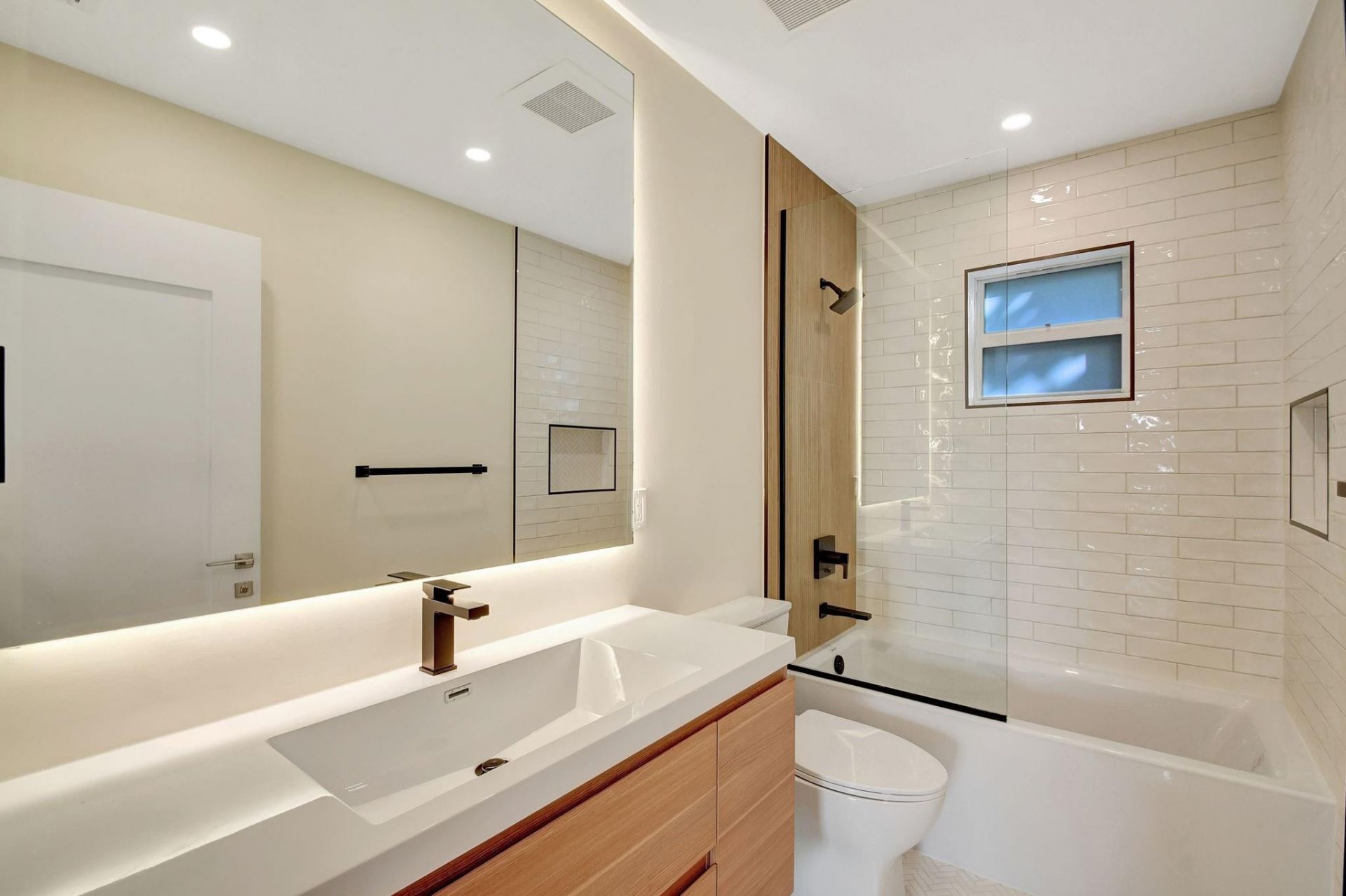 732 Flamingo Drive, West Palm Beach, FL 33401 Photo