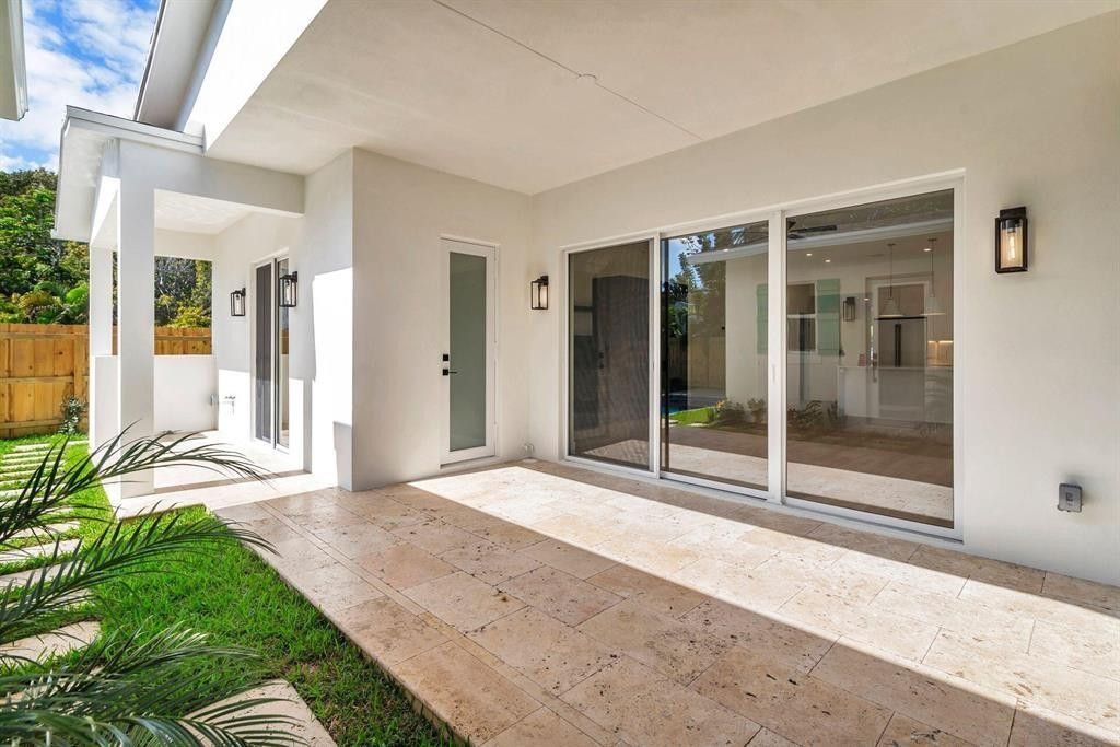 732 Flamingo Drive, West Palm Beach, FL 33401 Photo