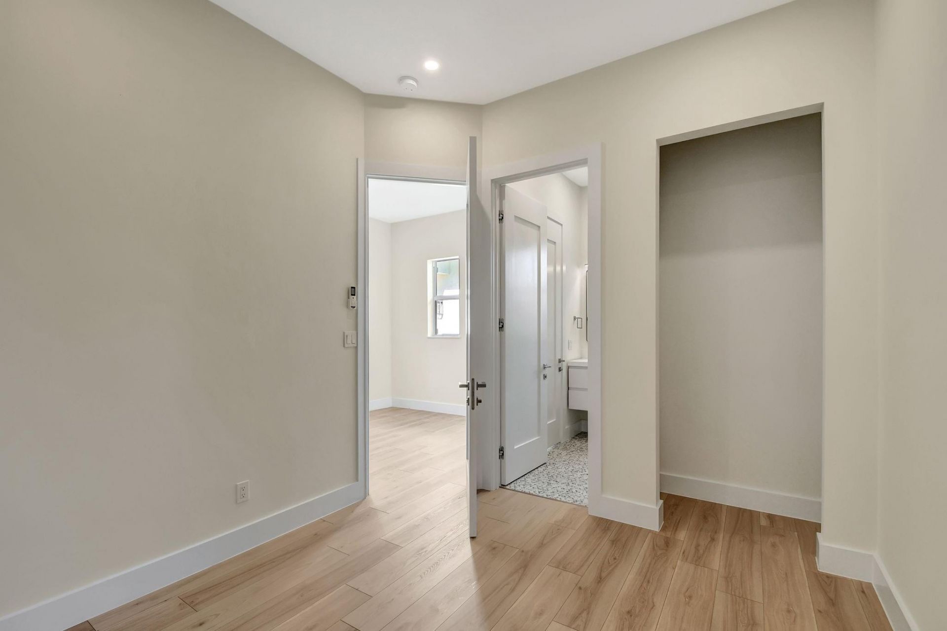 732 Flamingo Drive, West Palm Beach, FL 33401 Photo