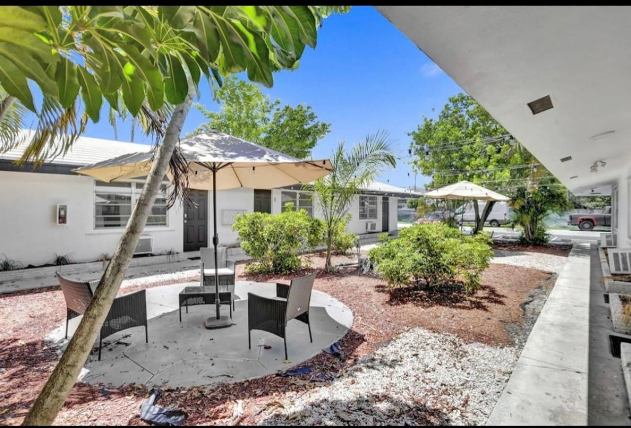 820 NE 16th Avenue, Unit 3, Fort Lauderdale, FL 33304 Photo