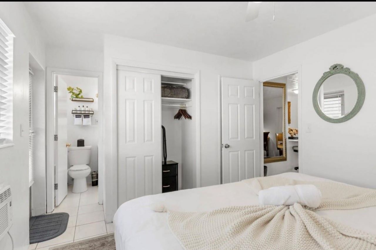 820 NE 16th Avenue, Unit 3, Fort Lauderdale, FL 33304 Photo