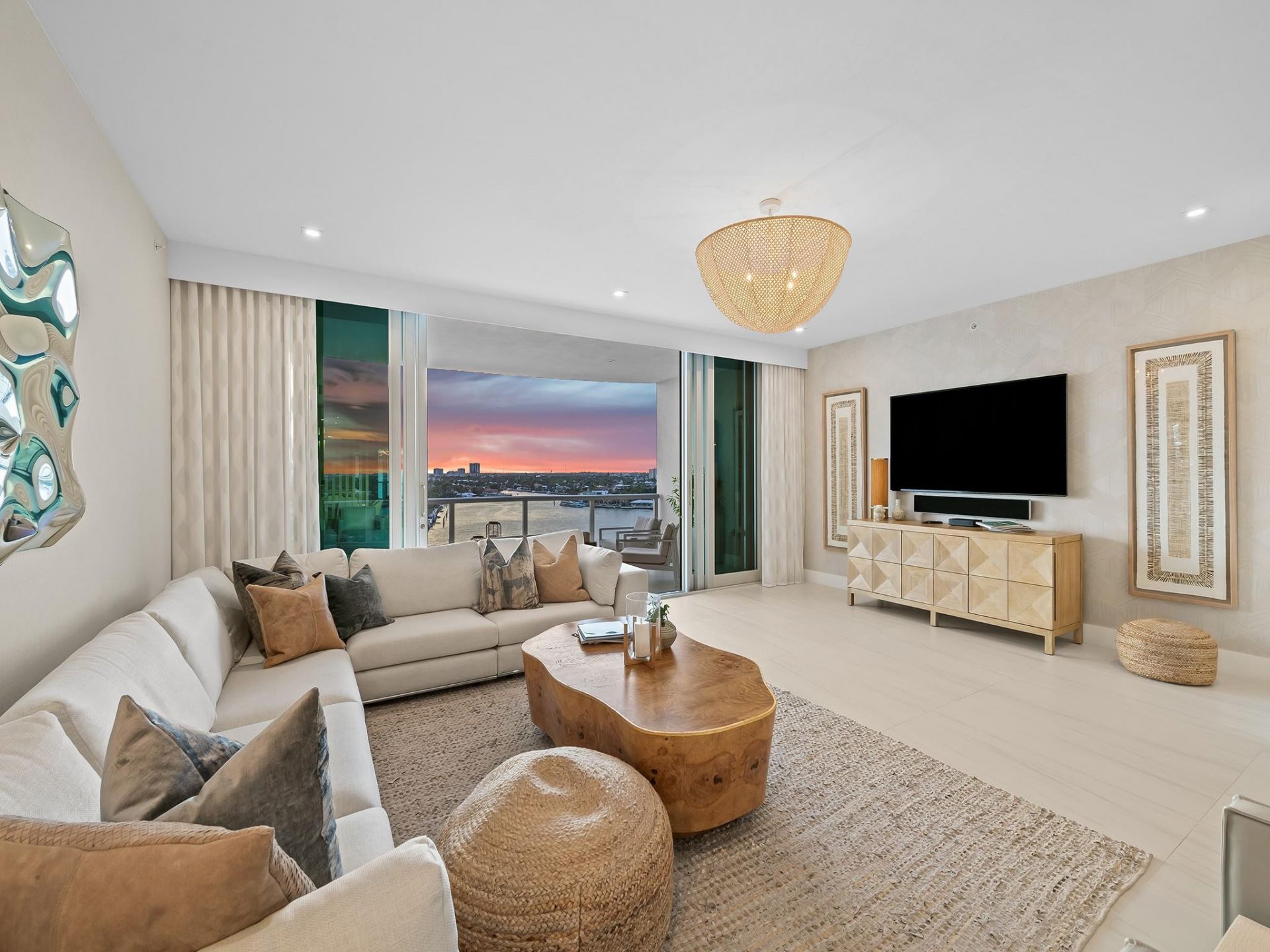 321 N Birch Rd, Unit 1002, Fort Lauderdale, FL 33304 Main Photo