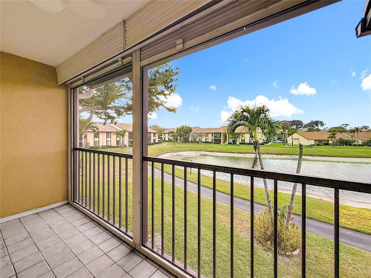 826 Sky Pine Way, Unit G2, Greenacres, FL 33415 Photo