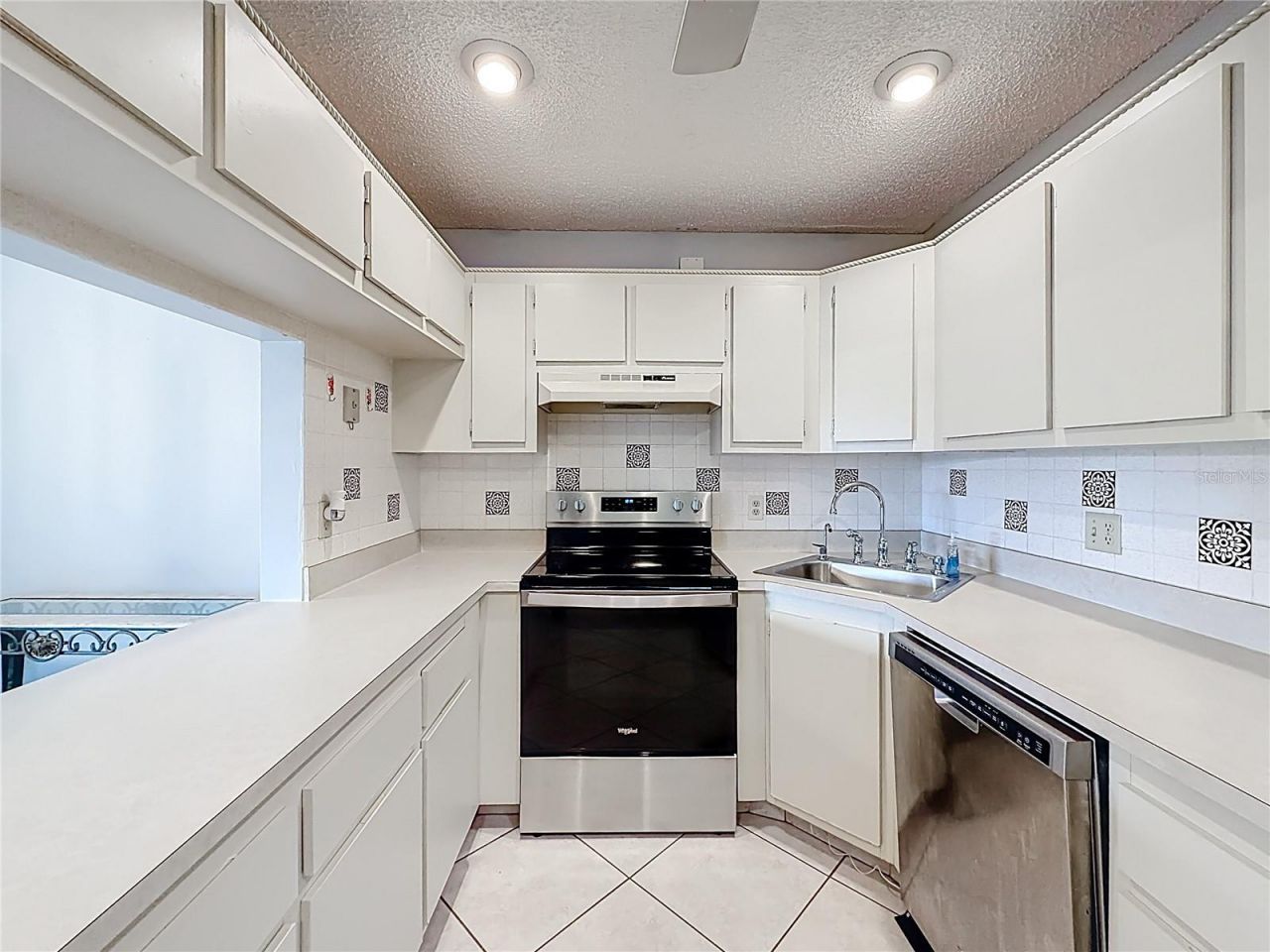 826 Sky Pine Way, Unit G2, Greenacres, FL 33415 Photo