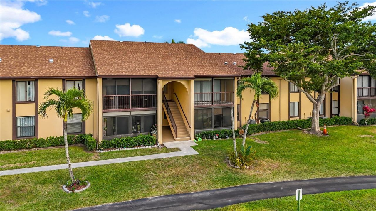 826 Sky Pine Way, Unit G2, Greenacres, FL 33415 Photo