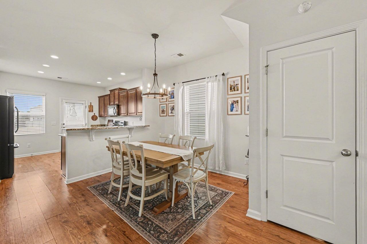 326 Cantley Court Photo 12