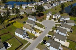 326 Cantley Court photo 4