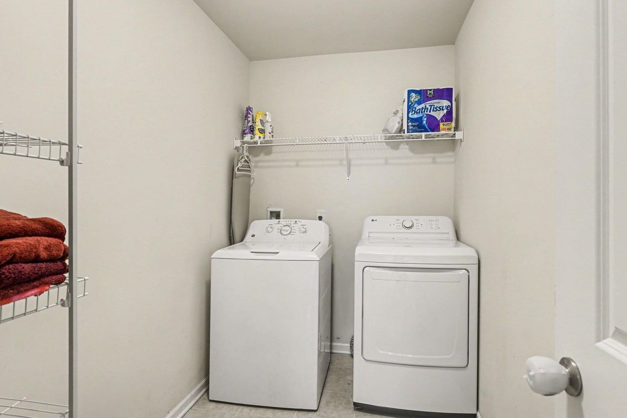 326 Cantley Court Photo 30