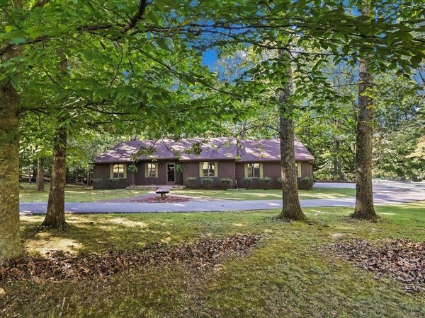 231 Scottsborough Circle, Bowling Green, KY 42103