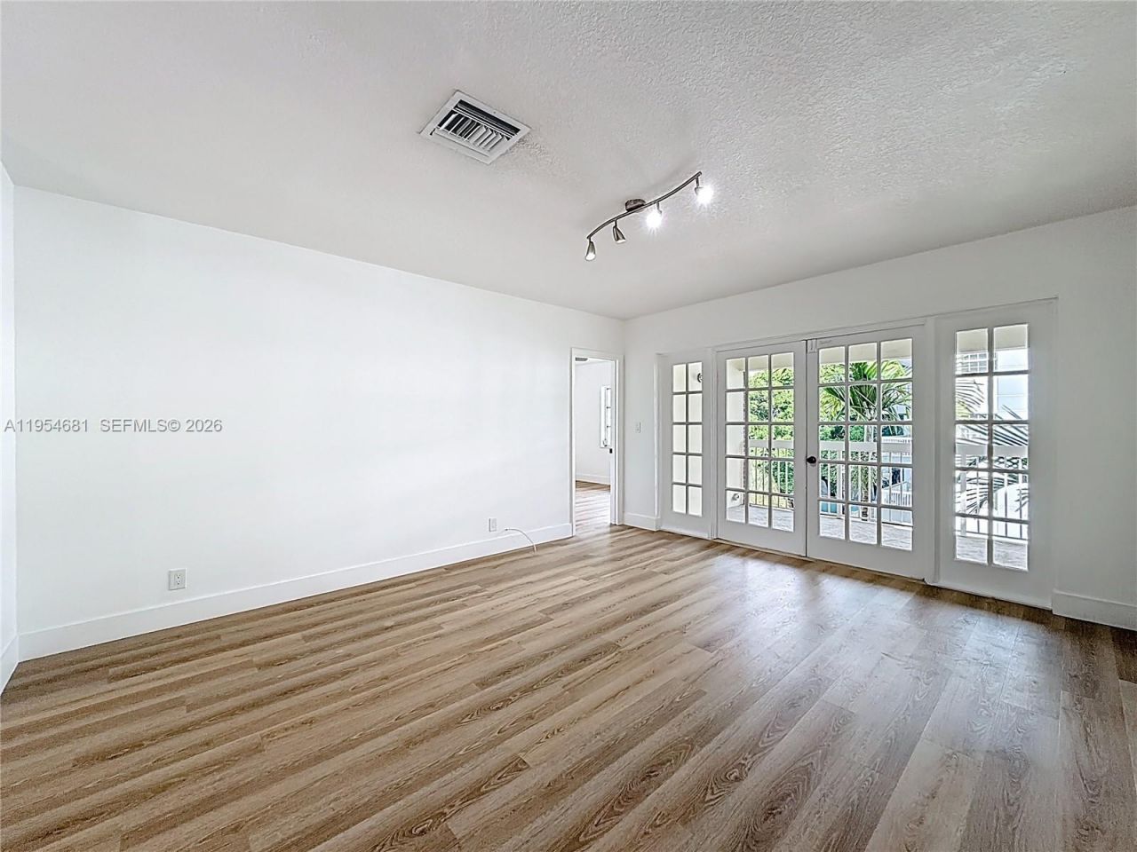 2424 SE 17th Cswy , Unit 312B, Fort Lauderdale, FL 33316 Photo