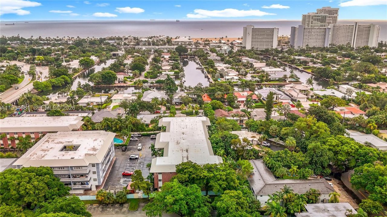 2424 SE 17th Cswy , Unit 312B, Fort Lauderdale, FL 33316 Photo