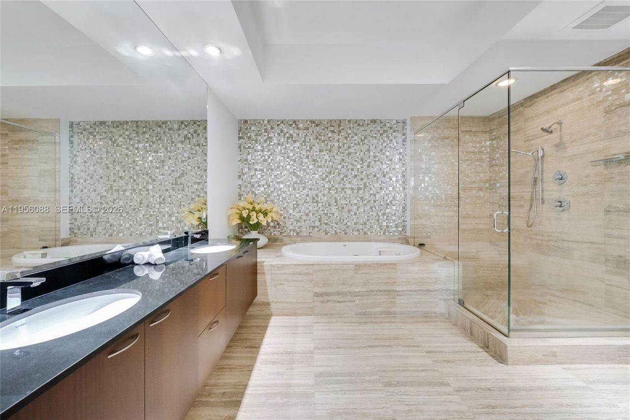 16001 Collins Ave, Unit 2103, Sunny Isles Beach, FL 33160 Photo