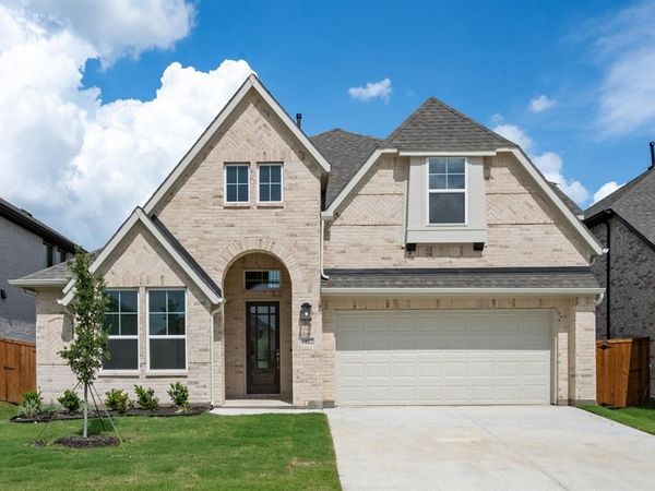 1022 Wheatland Drive, Justin, TX 76247