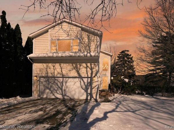 1331 Davis Avenue, Birmingham, MI 48009