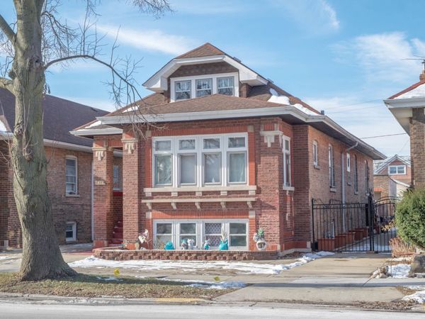 2418 Oak Park Avenue, Berwyn, IL 60402