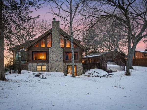 12998 Maxwell Road, Chisago City, MN 55013