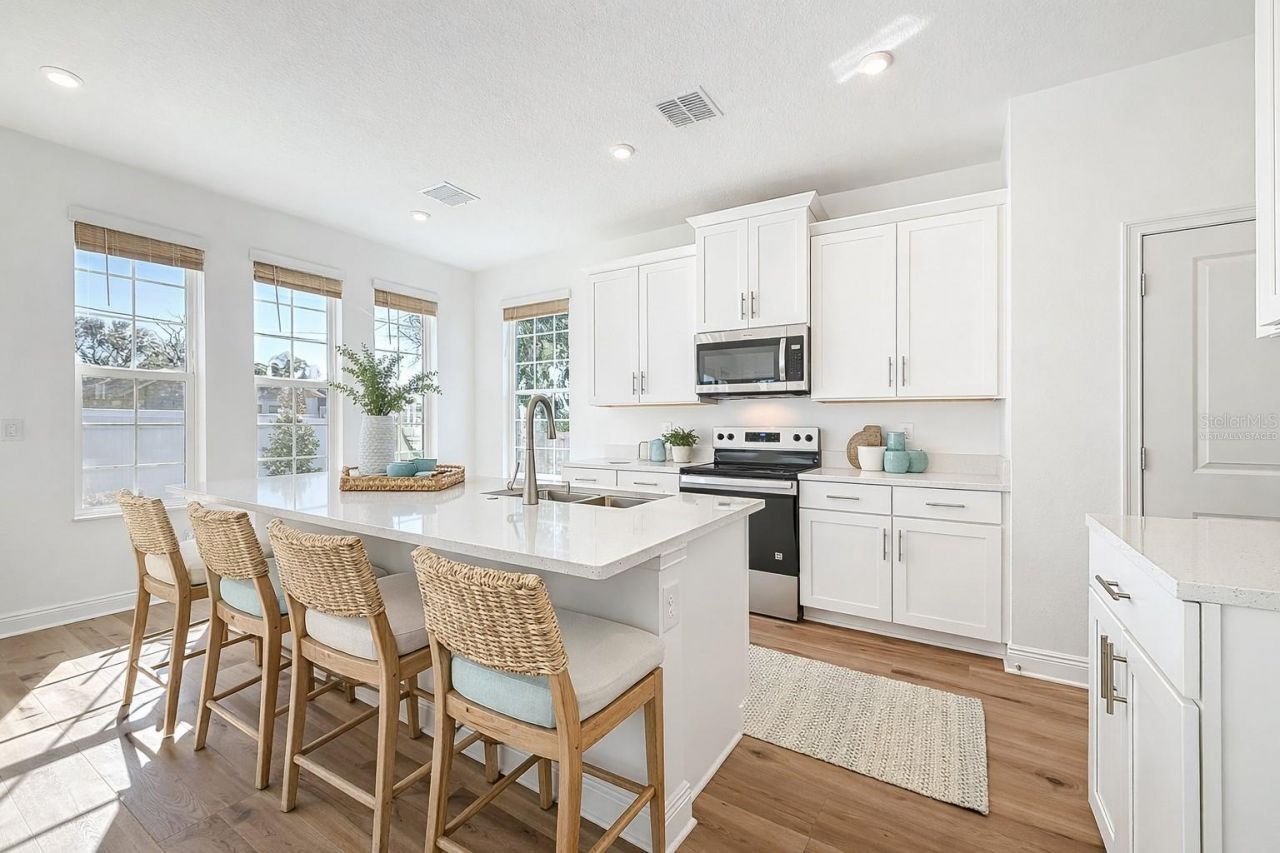 1066 8th Avenue S, Saint Petersburg, FL 33705 Photo