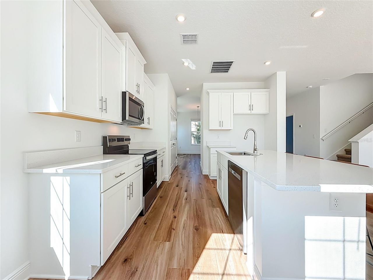 1066 8th Avenue S, Saint Petersburg, FL 33705 Photo