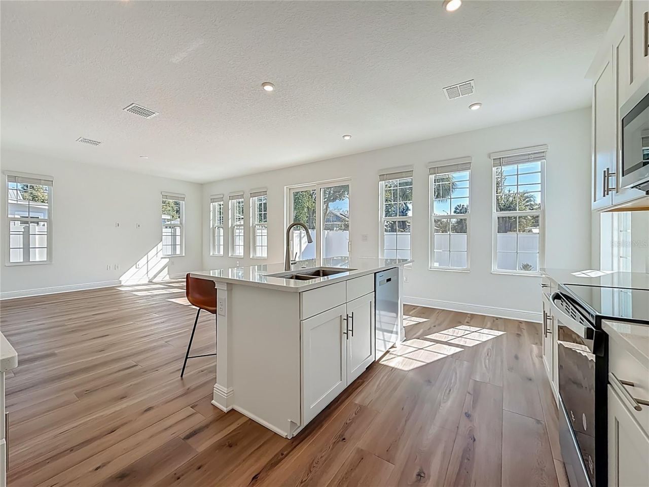 1066 8th Avenue S, Saint Petersburg, FL 33705 Photo